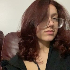 Meet your Posher, Hailey
